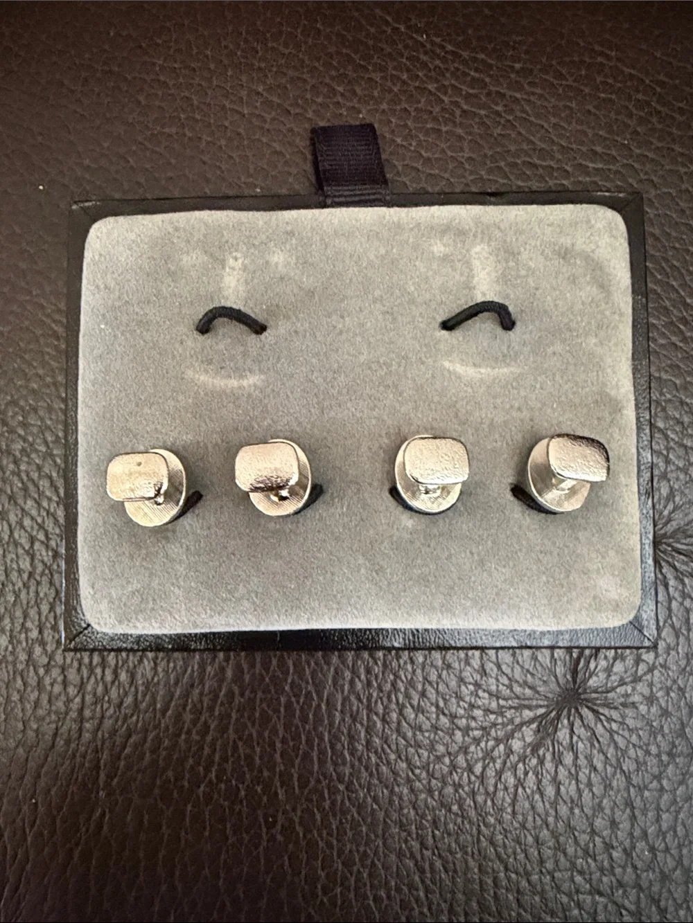 Vintage Cuff Links & Shirt Stud Set Features White Mother of Pearl Inlay Design